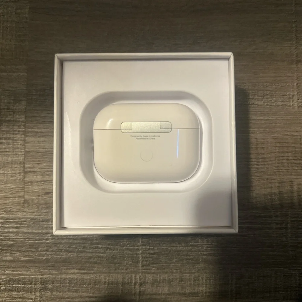 Apple AirPods with Charging Case - White